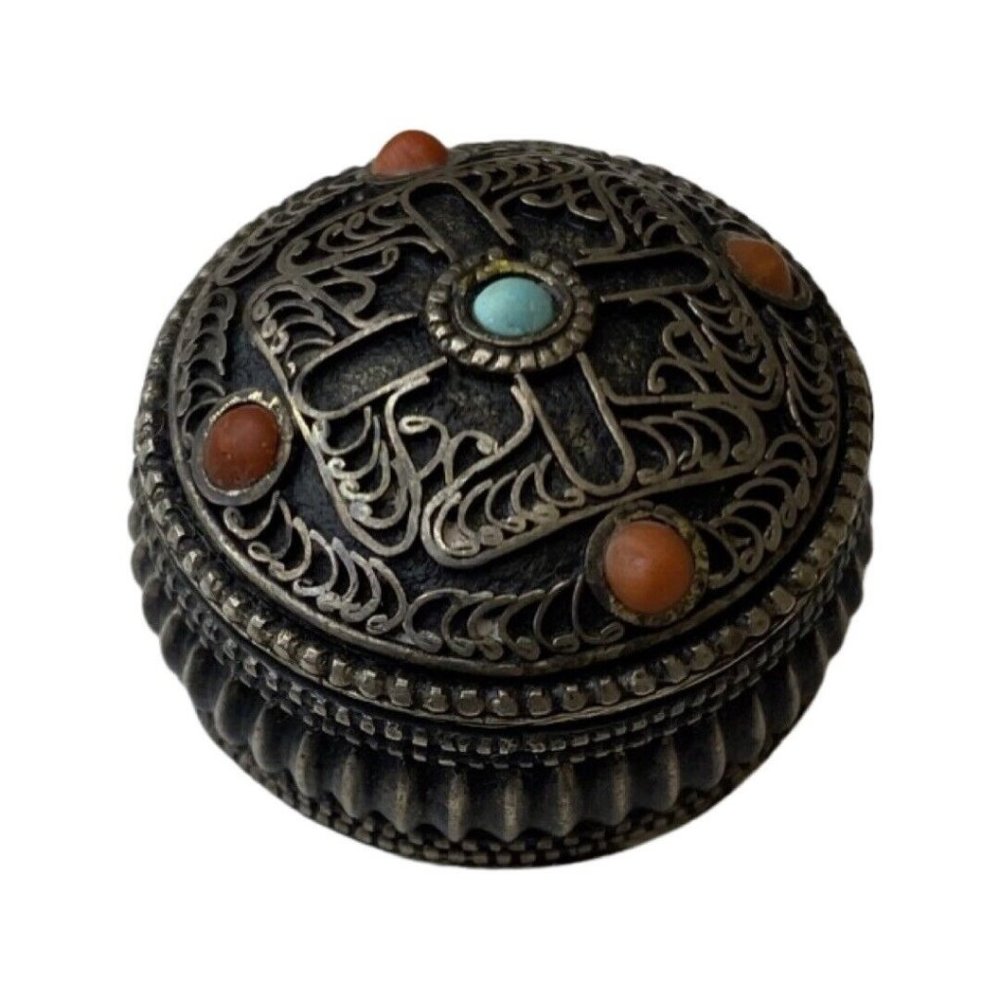 Tiny Tibetan Prayer Box 5 Gemstones Silver Filigree Intricate Design Round